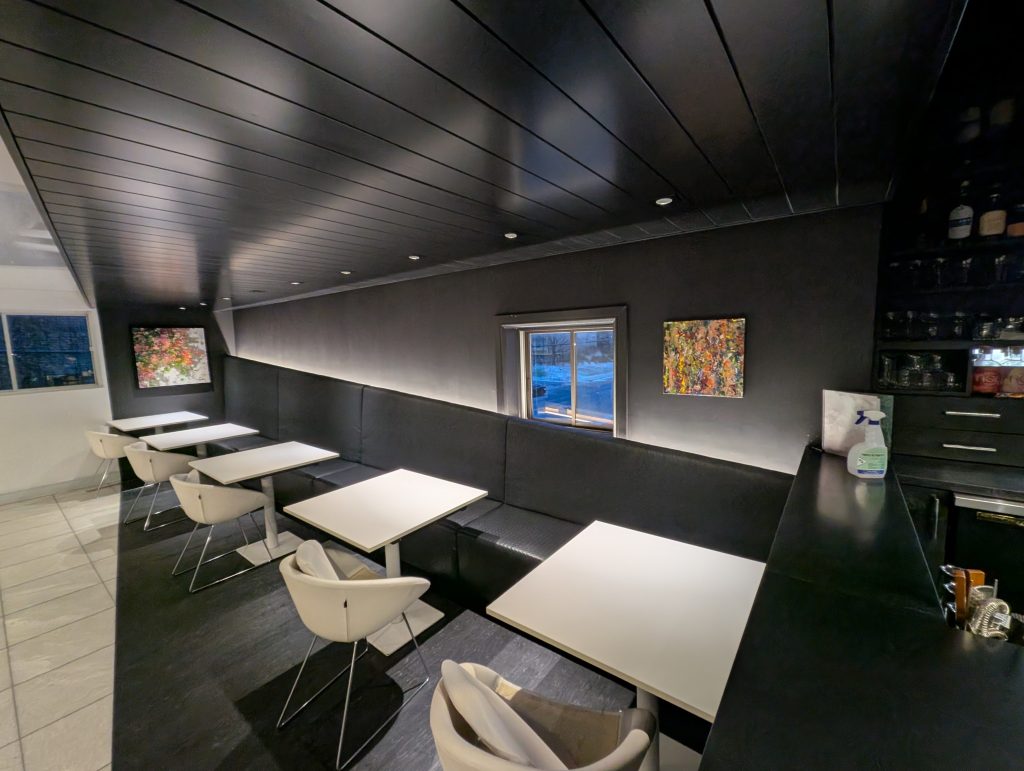 pxl 20251128 213506799 pxl 20251128 213506799